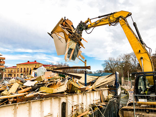 Best Full-Service Junk Removal  in Holbrook, NY